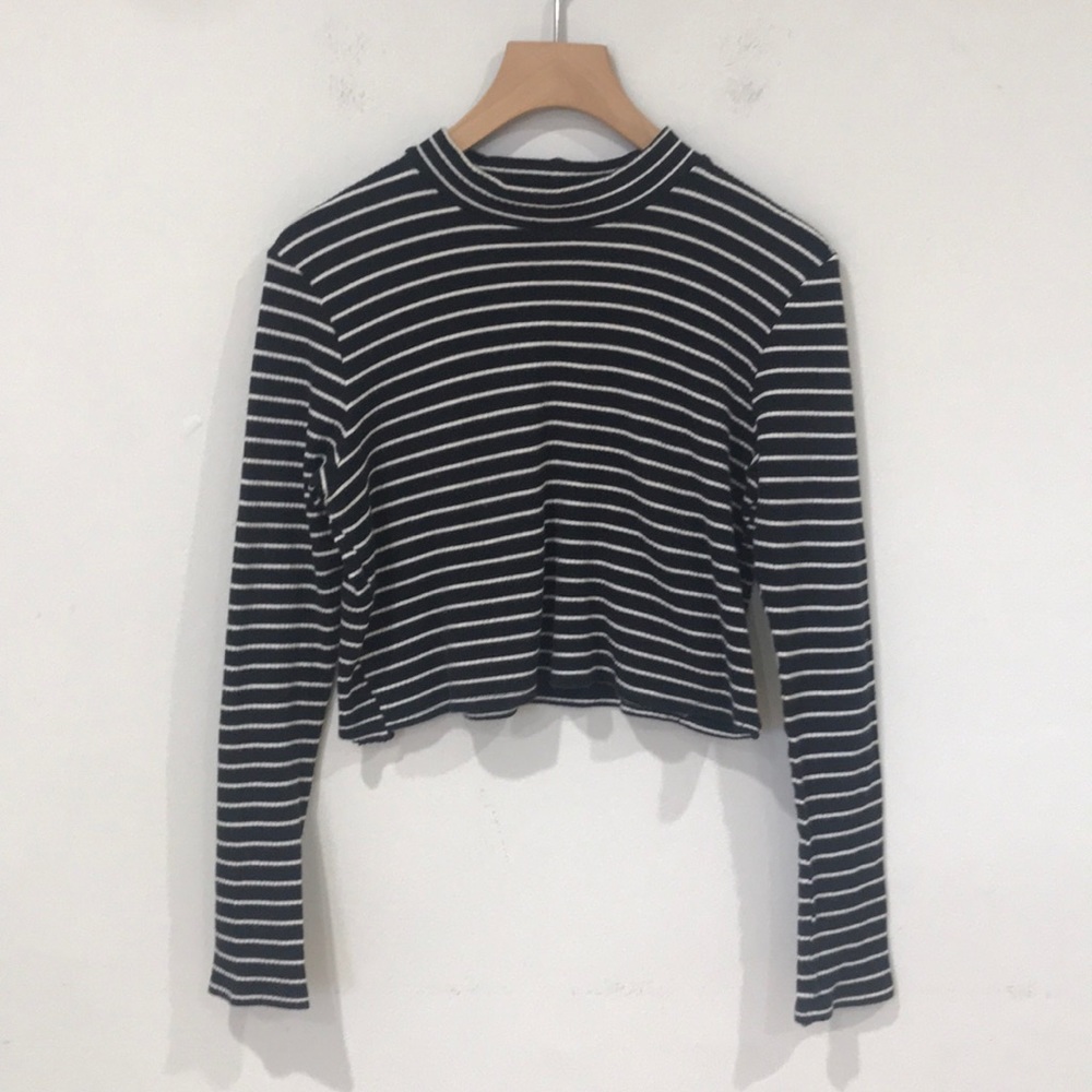 TOPSHOP - STRIPE RIB FUNNEL TOP - Picture 2 of 5